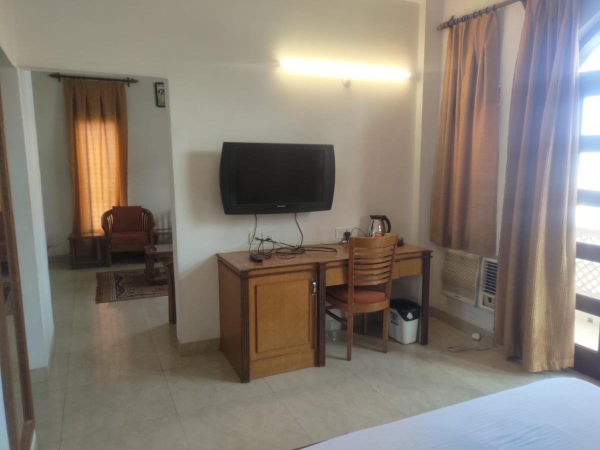 Hotel Fort View Tikamgarh Exterior photo